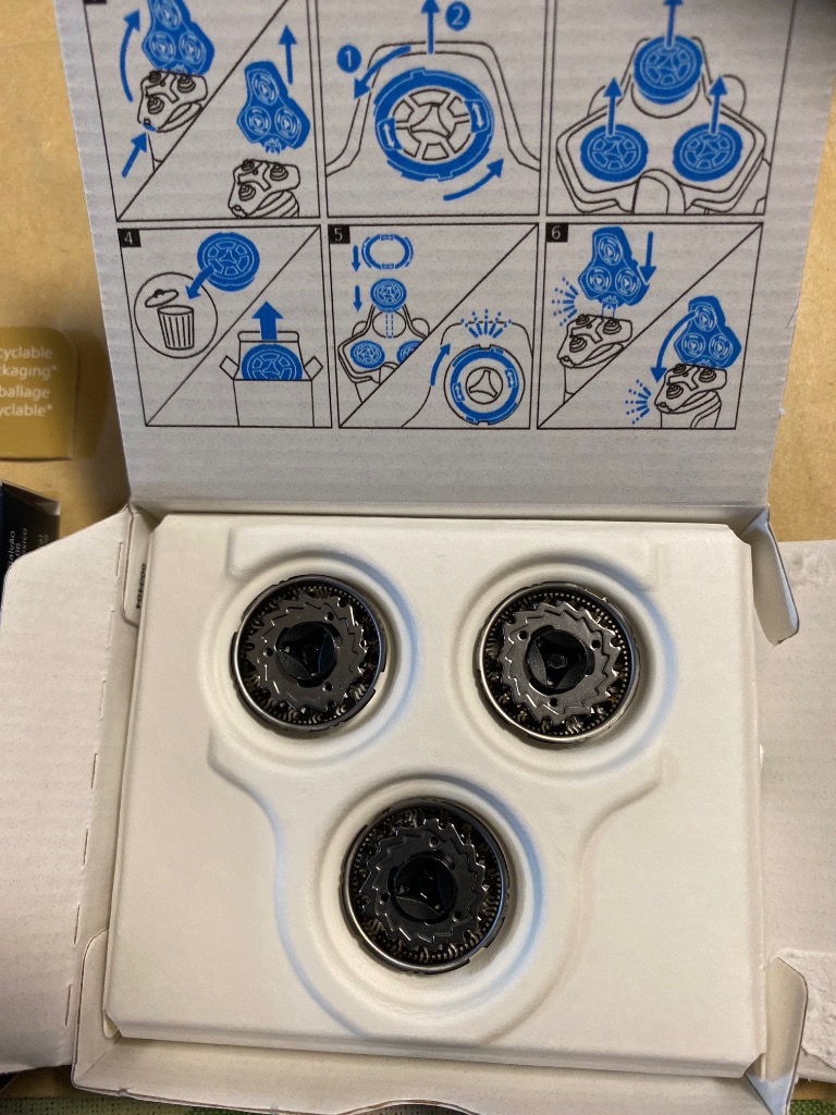 フィリップス　プレステージ　シェーバーユニット　替刃　9000国内正規品 Philips（フィリップス） メンズ シェーバー 9000シリーズ 替刃 SH91