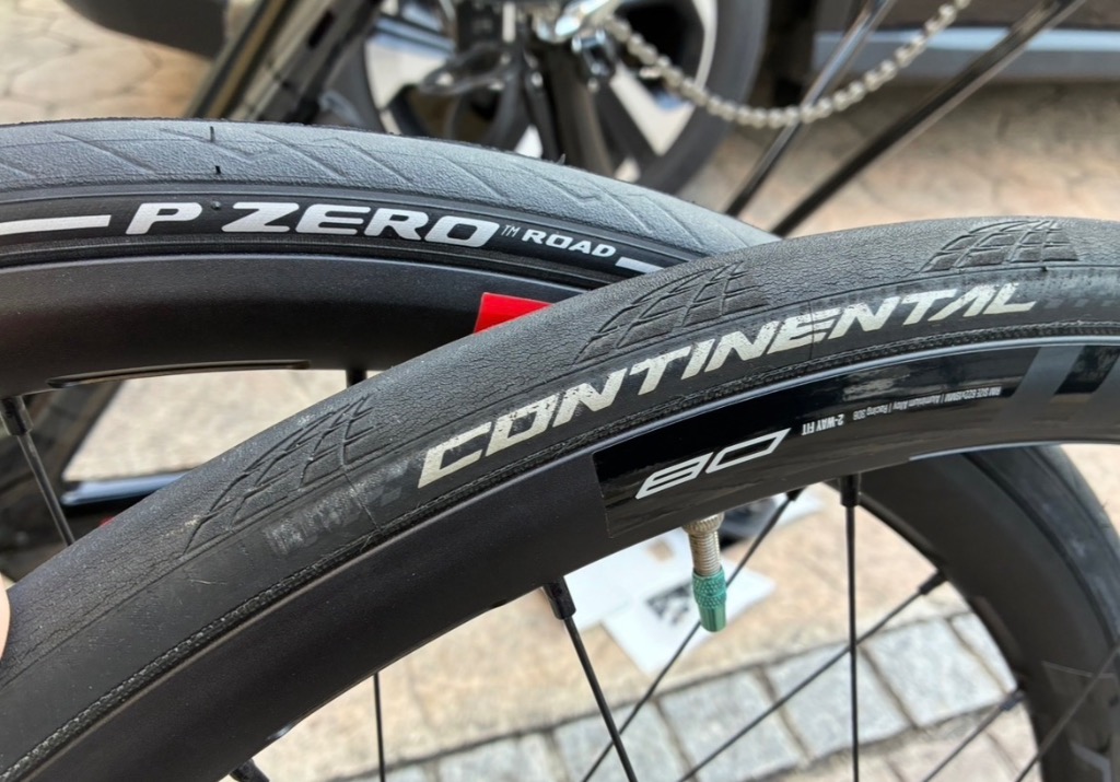 PIRELLI P ZERO ROAD 700×26C 2本セット PIRELLI（ピレリ） 2本セット P ZERO ROAD クリンチャータイヤ Pゼロ