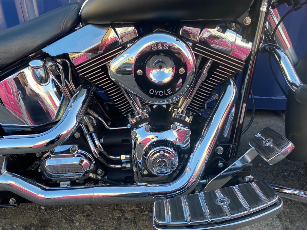 S&S Cycle エアクリーナー クローム Stealth Air Stinger<sup>™</sup> Kit with Chrome Teardrop for