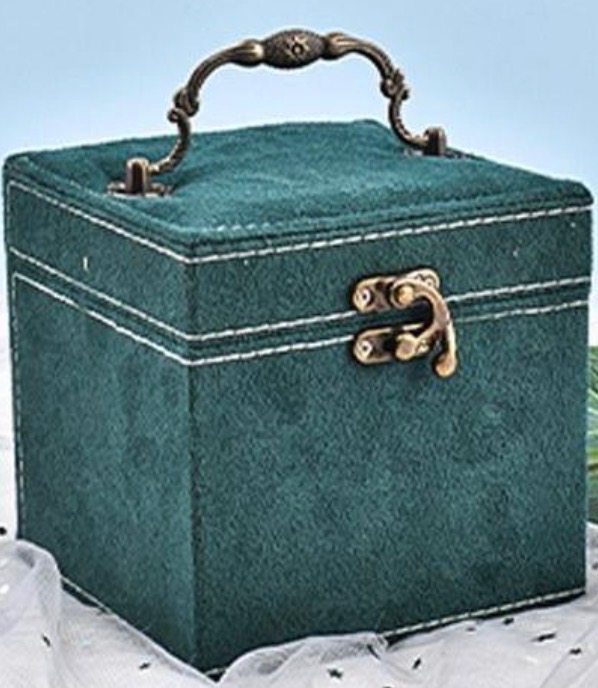 アクセサリーケース ジュエリーボックス 宝石箱 ベロア調 キューブ 鏡