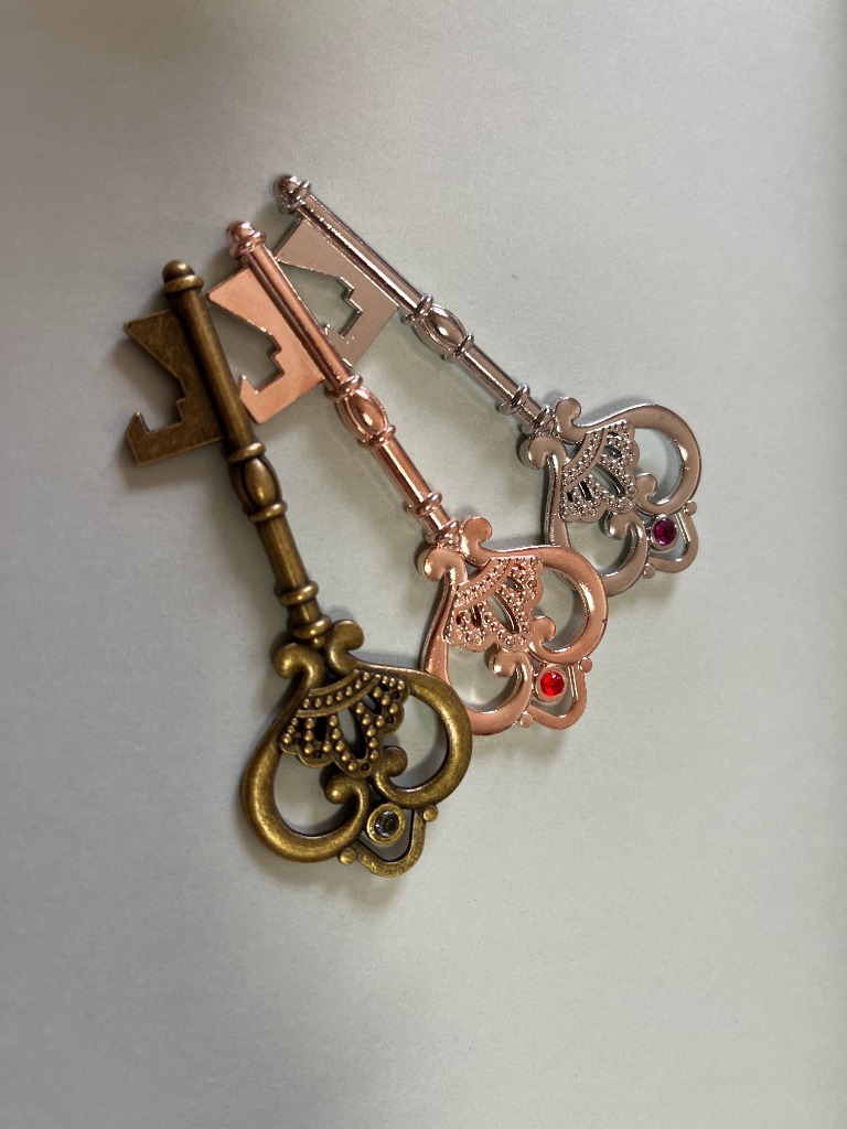 栓抜き ボトルオープナー 鍵デザイン ディスプレイキー キーホルダー