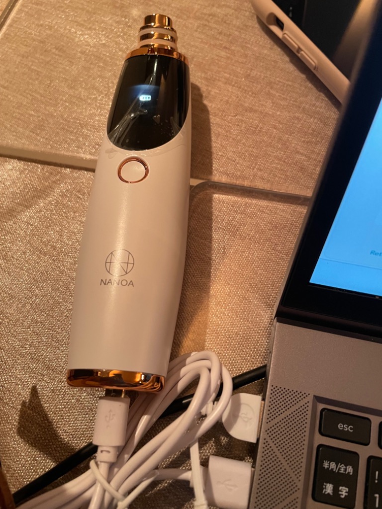 毛穴吸引器　Porescope 新品未使用 保湿毛穴吸引器 毛穴ケア 美顔器 ニキビ 毛穴クリーン 角栓除去