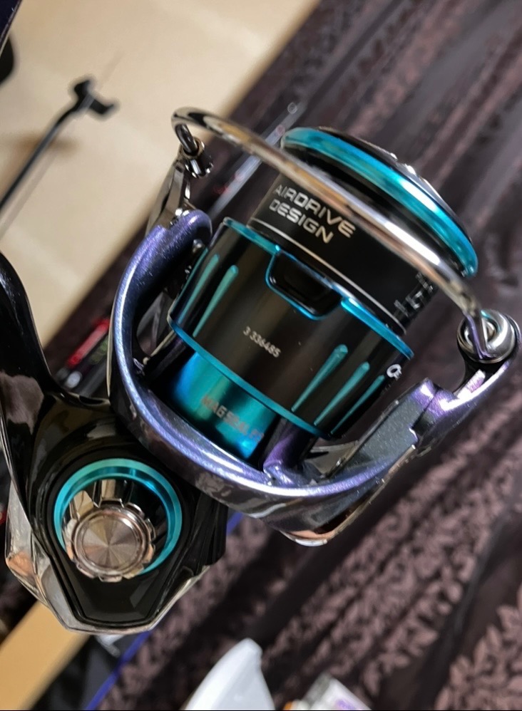 DAIWA（釣り） ダイワ スピニングリール エメラルダス RX FC LT2500S