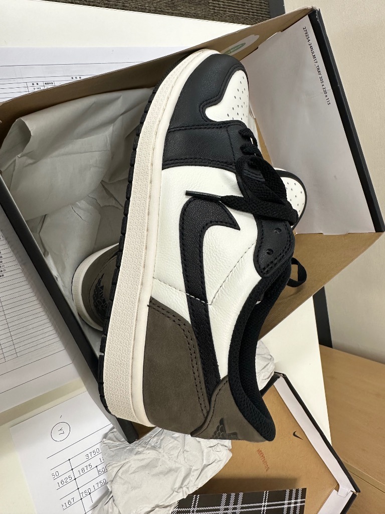 NIKE ナイキ エア ジョーダン ロー スニーカー AIR JORDAN 1 LOW