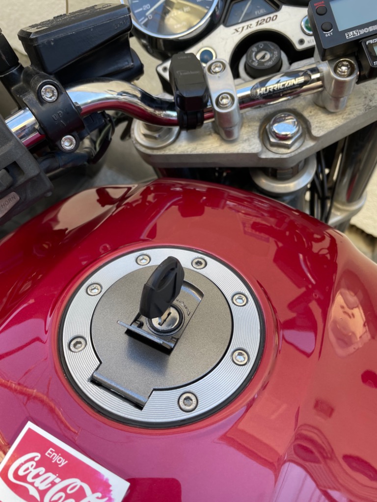 YAMAHA 汎用 タンクキャップ キーシリンダー ヤマハ 互換 XJR400