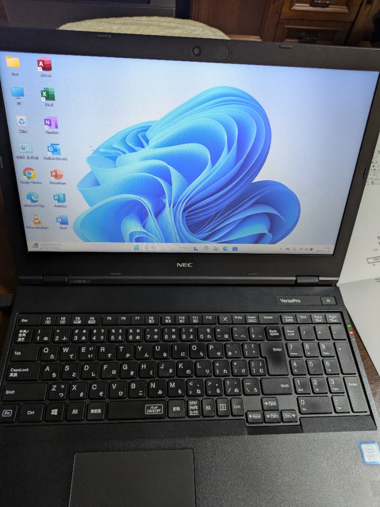 NEC ノートパソコン SSD Office 2021搭載 Corei5 第8世代 8GB