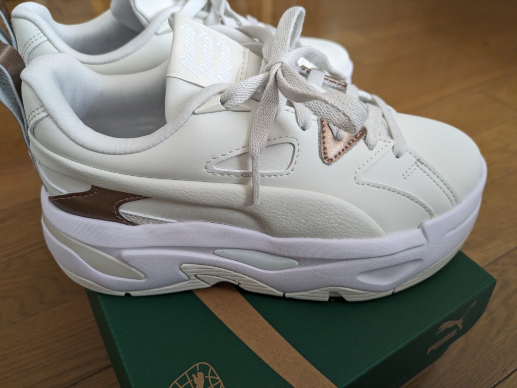 PUMA プーマ ウィメンズ ブラスター グローアップ スニーカー【新品】 セール】PUMA プーマ ウィメンズ ブラスター グローアップ