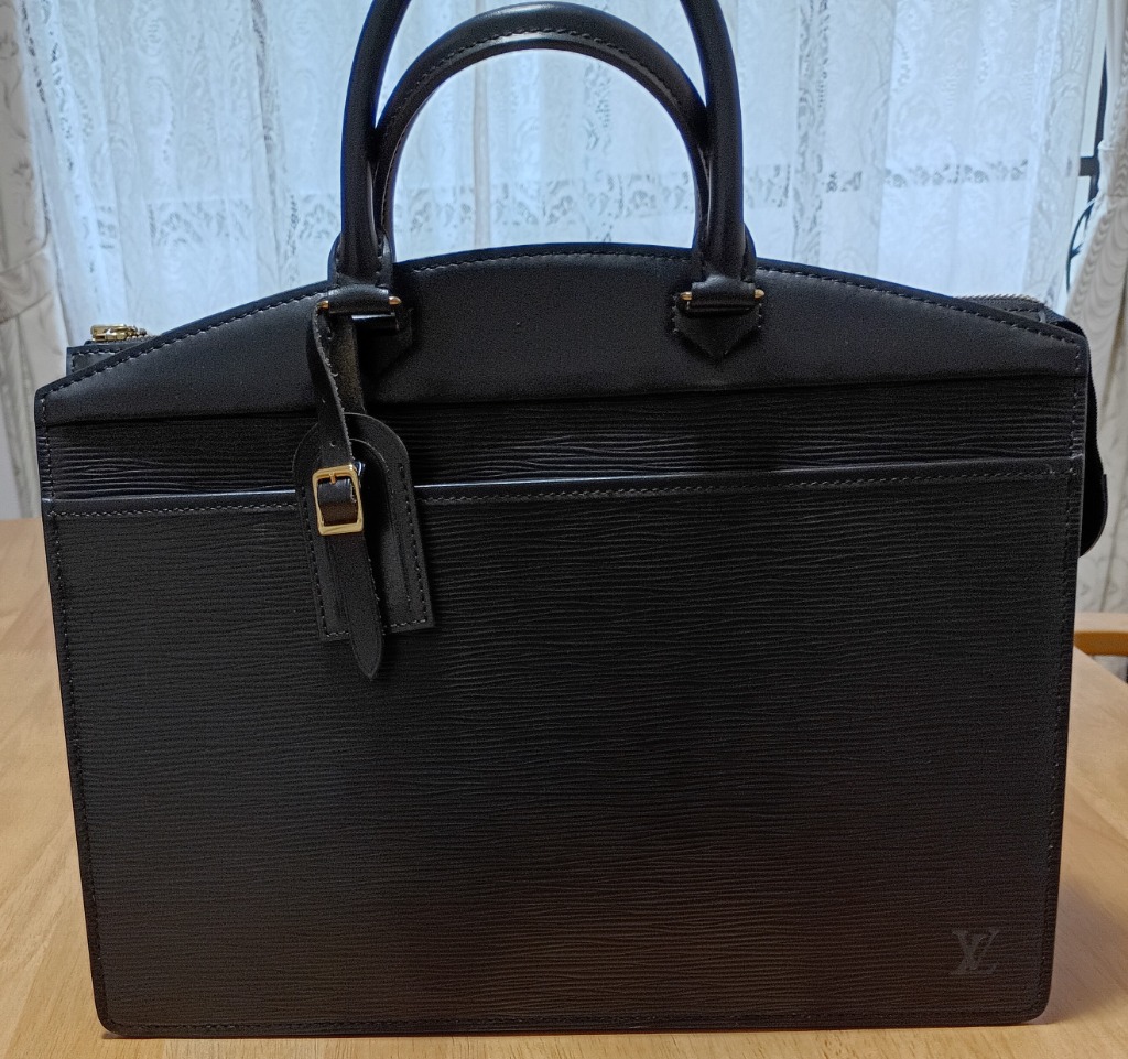 鑑定済 LOUIS VUITTON ハンドバッグ リヴィエラ エピ ノワール LOUIS VUITTON 新品同様 ルイ ヴィトン エピ リヴィエラ ハンド