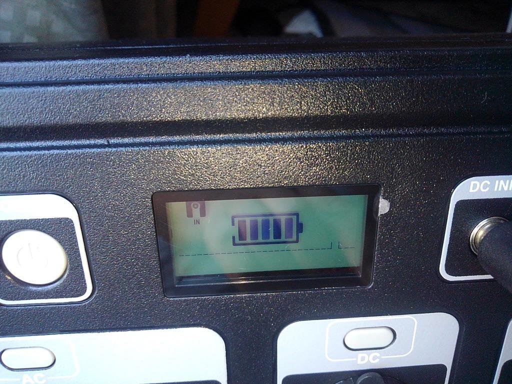 ヒ*ク様 激安大特価‼️ポータブル電源 ⚡2000W 1500Wh 大容量バッテ ポータブル電源 大容量 240,000mAh / 888Wh 蓄電池 最大出力