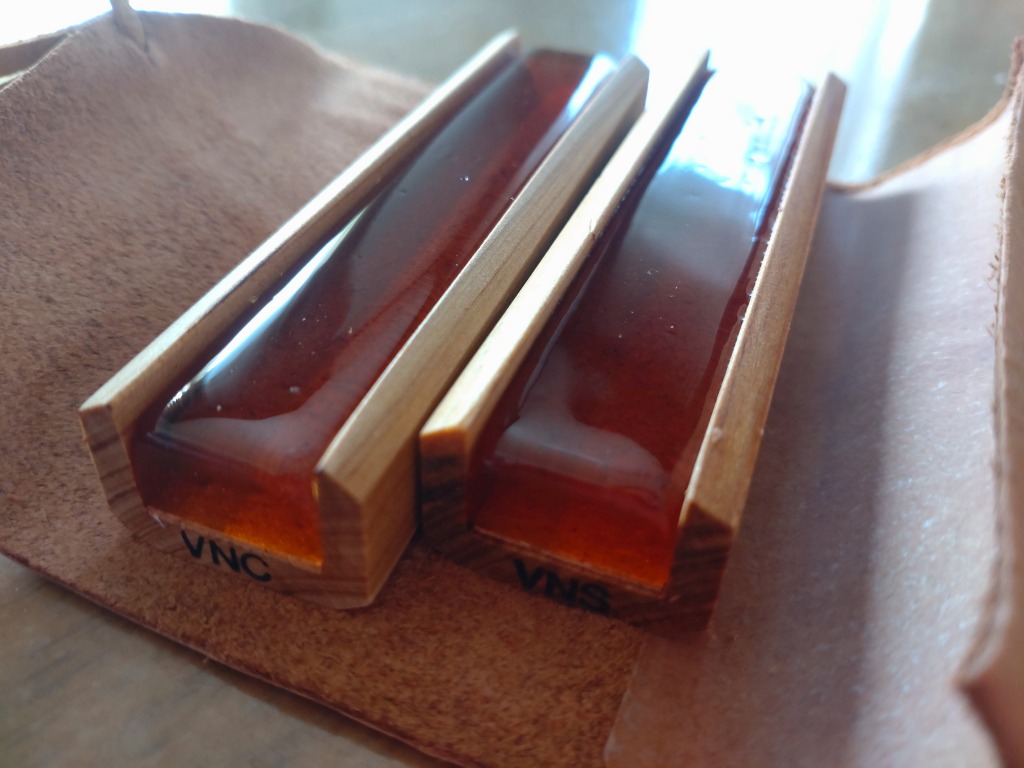 Leatherwood Bespoke Rosin] レザーウッド ビスポーク松脂のレビュー