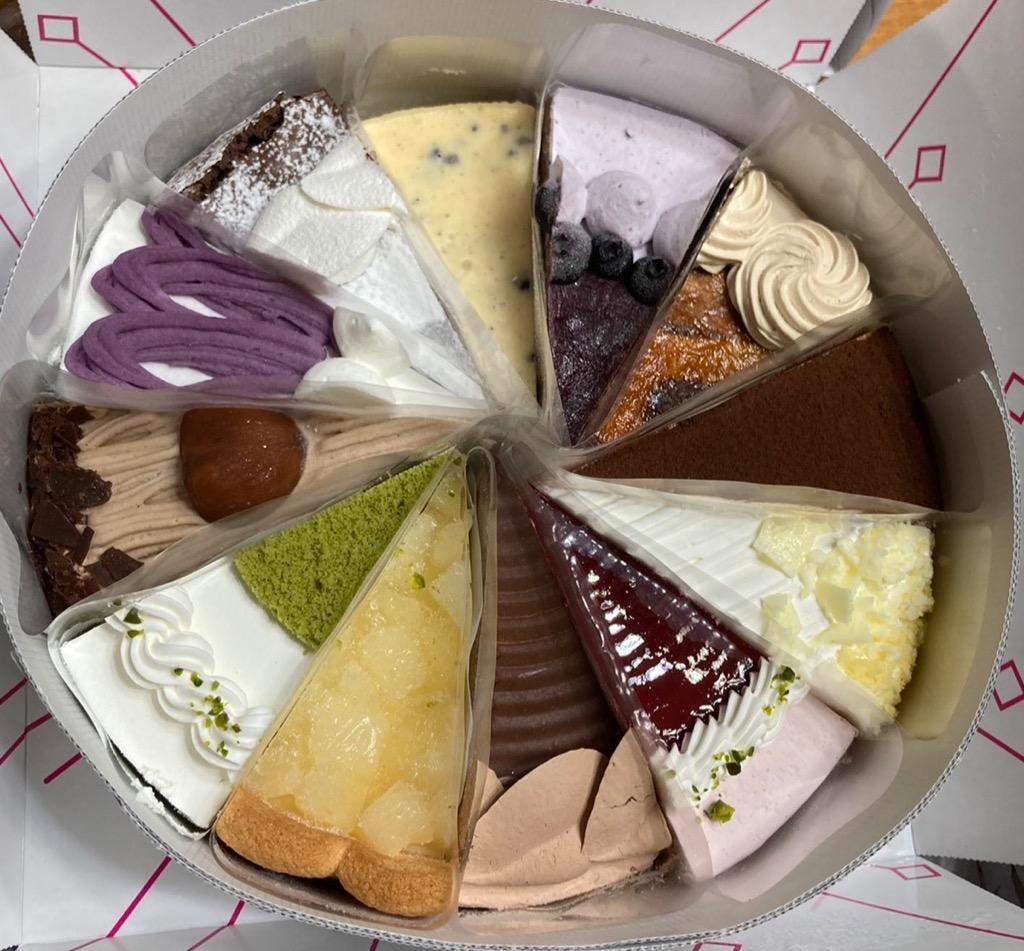 リニューアル！ 12種類の味が楽しめる 12種のケーキセット 7号 21.0cm カット済み 送料無料(※一部地域除く) 誕生日ケーキ バースデーケーキ  :10000217:暮らしの総合デパートケベック - 通販 - Yahoo!ショッピング