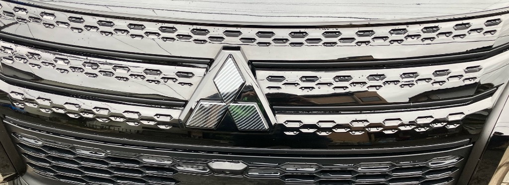 OU263 三菱 アウトランダーPHEV GN系専用 エンブレム カバー 
