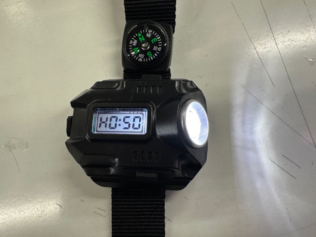 腕時計型 LED懐中電灯 ウォッチ アウトドア LEDライト 強力