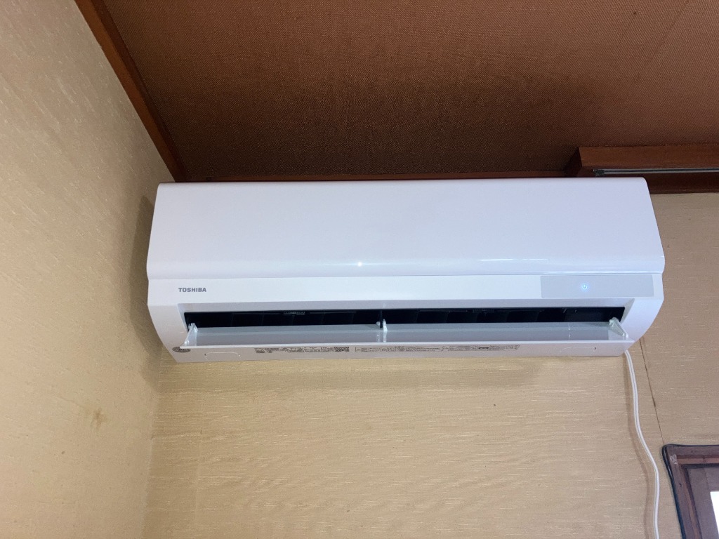 TOSHIBA 東芝 RAS-2214T-W ルームエアコン Tシリーズ 6畳用 2024