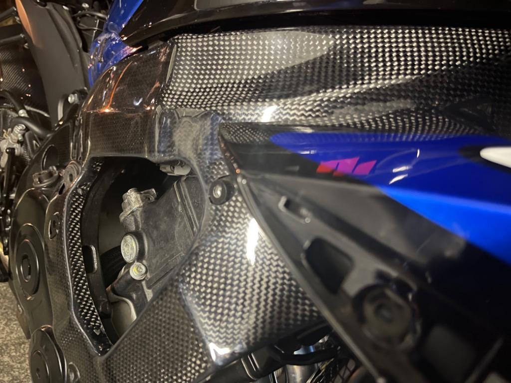 Carbonin CS11050カーボン フレームプロテクターSUZUKI GSX-R750/600