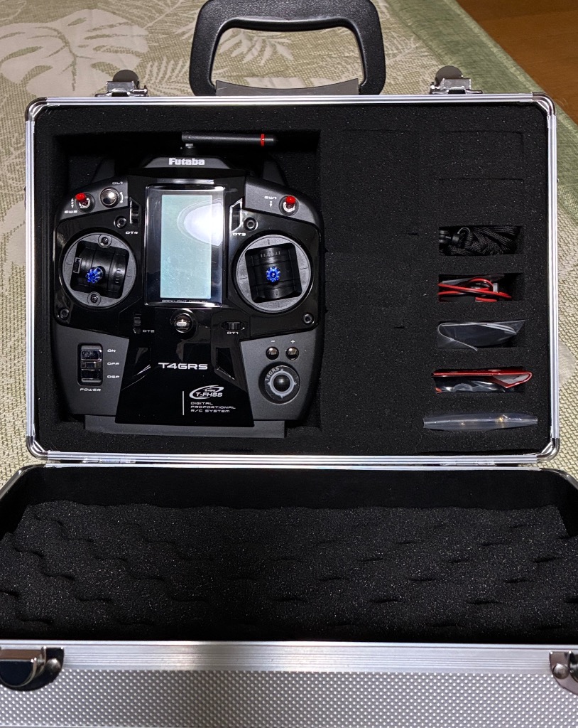 Futaba T8FG Super 送信機 アルミケース Futaba T8FG Super 送信機 アルミケース