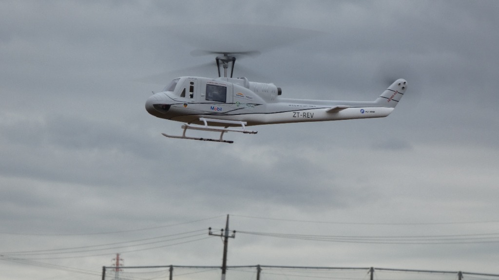FLYWING社 UH-1 V4H1GPS 電動スケールヘリコプター H1GPS ☆最新 FLYWING社 UH-1 V4H1GPS 電動スケールヘリコプター H1GPS ☆最新