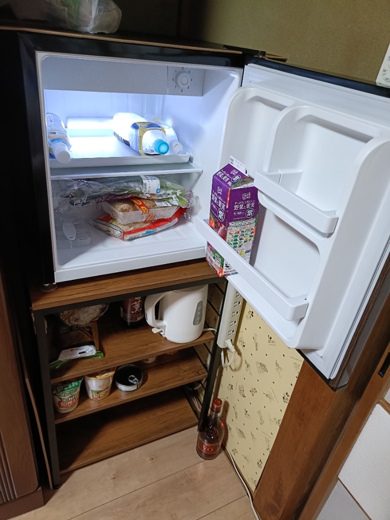 2025年製送料込み　シンプラス　1ドア冷蔵庫　47L　木目柄 simplus 1ドア冷蔵庫 47L 自動霜取り機能付 左右開き SP-47LD