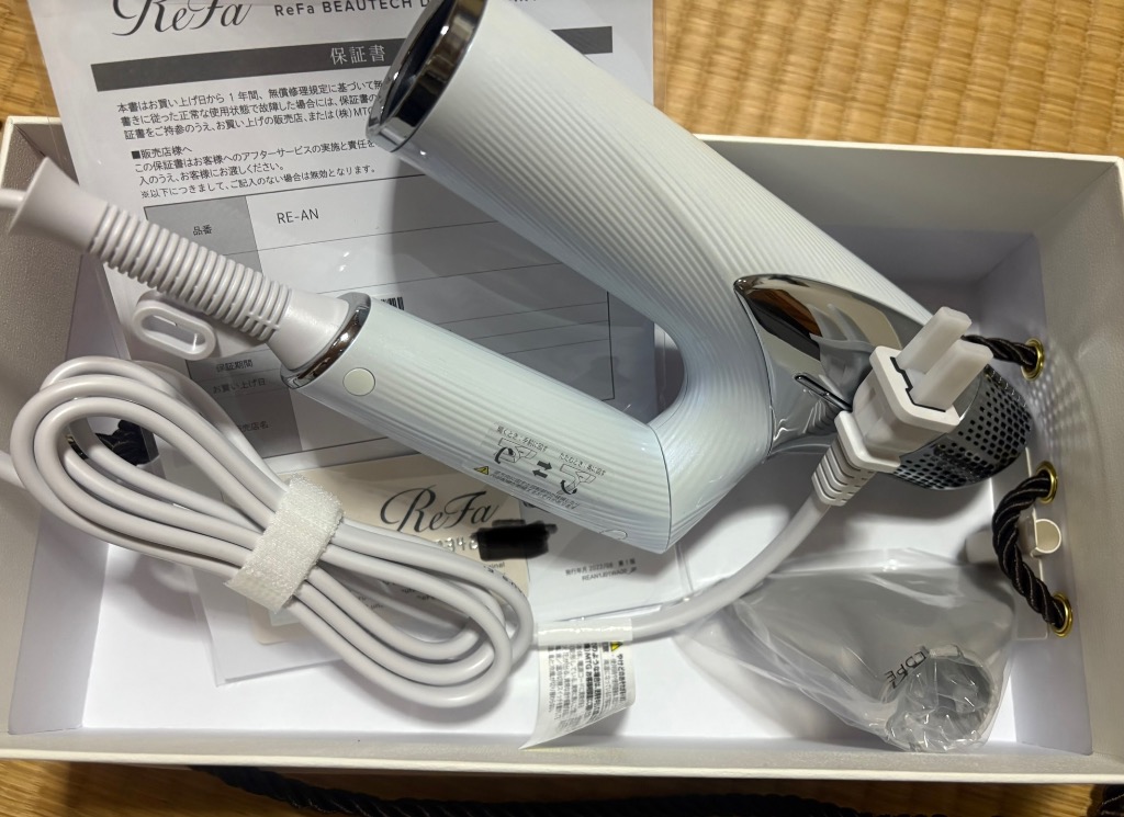 RE-AN-02A ホワイト ヘアドライヤー ReFa 【国内正規品】MTG リファ ビューテック ドライヤー