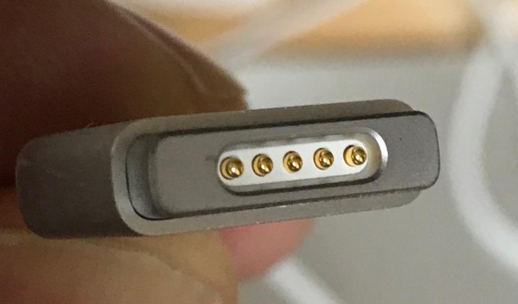 【純正品】Apple 85W MagSafe 2 電源アダプタ Apple 85W MagSafe 2電源アダプタ - Apple（日本）