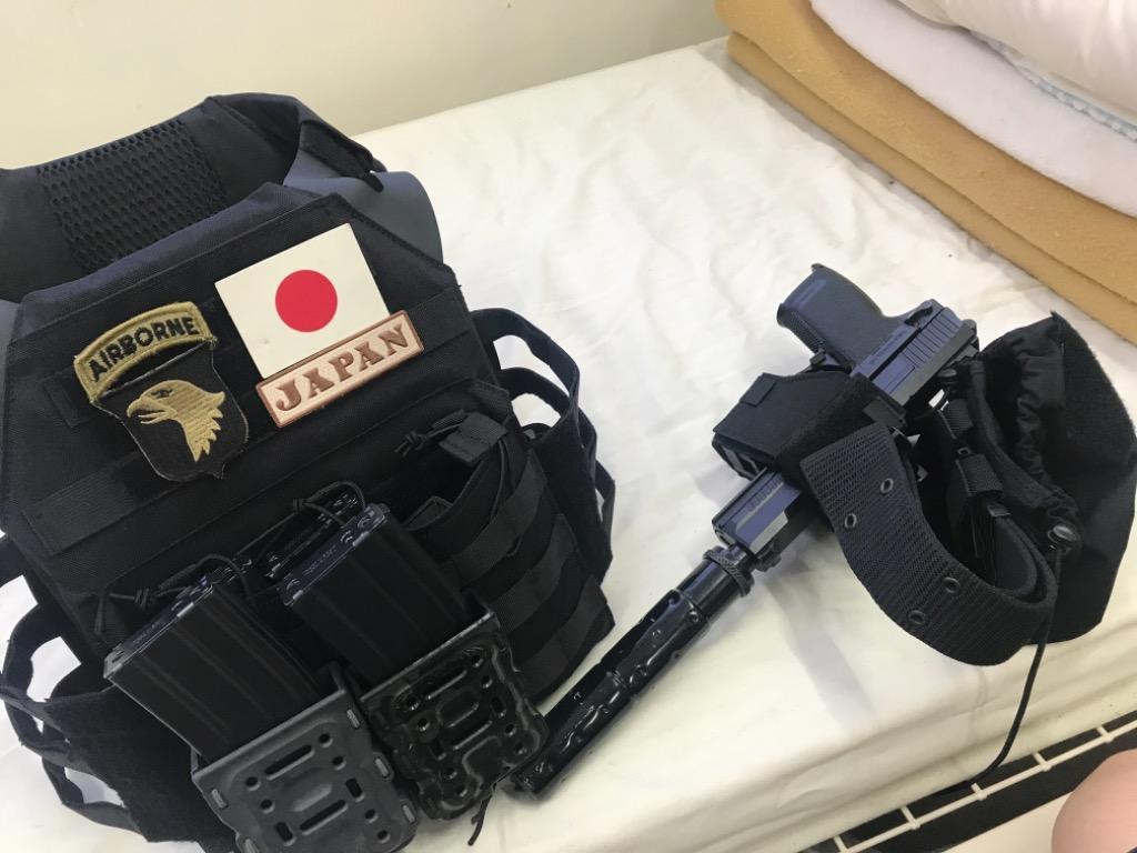 WARRIOR ASSAULT SYSTEMS ユニバーサルピストルホルスター