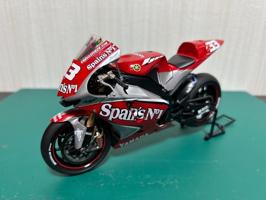 オートバイ・バイク TAMIYA YAMAHA YZR M1 04 Yamaha Yzr-M1 '04 Factory No.46/No.17 / Tamiya USA