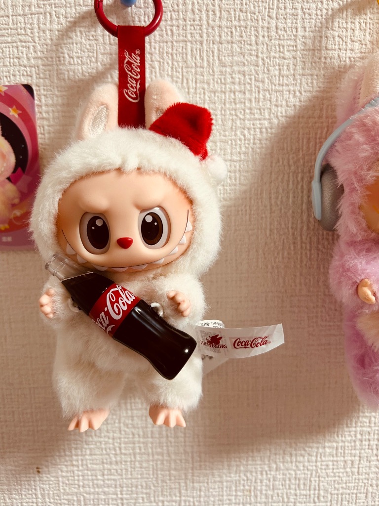 正規品POPMARTLABUBUラブブぬいぐるみMONSTERSCocaCola Amazon.co.jp: POP MART THE MONSTERS コカ・コーラ シリーズ