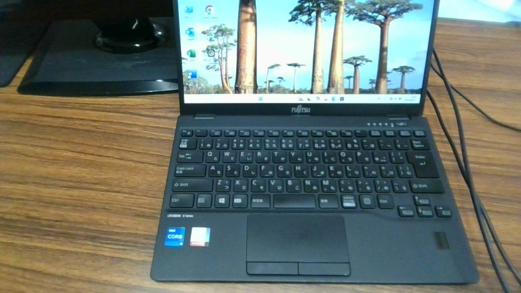 LIFEBOOK U ノートパソコン 中古 Office付き 富士通 U9311 第11