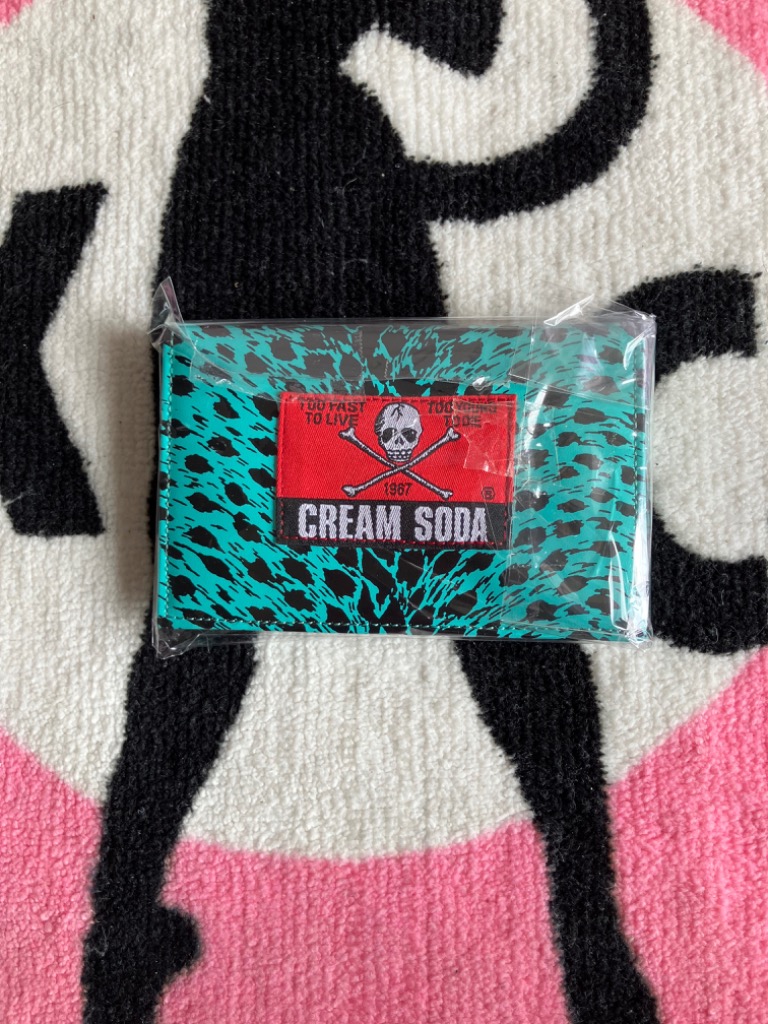 当時物 紫色 初期 クリームソーダ ヒョウ柄 パスケース パープル 豹柄 レア imgrc0092590323.jpg