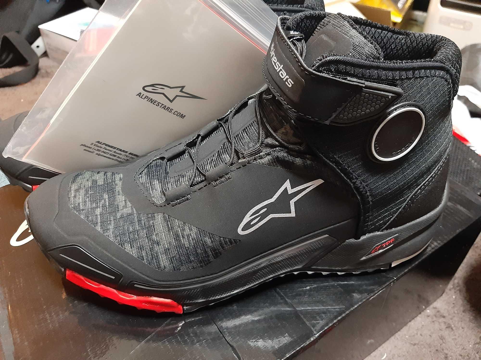 待望の再入荷! Alpinestars CR-X ドライスター ライディングシューズ