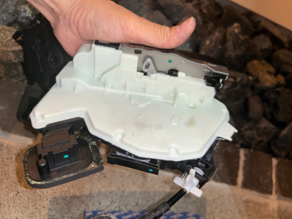 VW ドアロックアクチュエーター フロント 左 ザ・ビートル | ザ