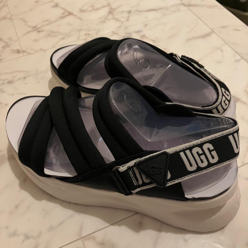 ☆セール☆UGG La Sun サンダル♪ 選べる2カラー UGG アグ サンダル LA SUN サン 1125101 レディース スポーツ