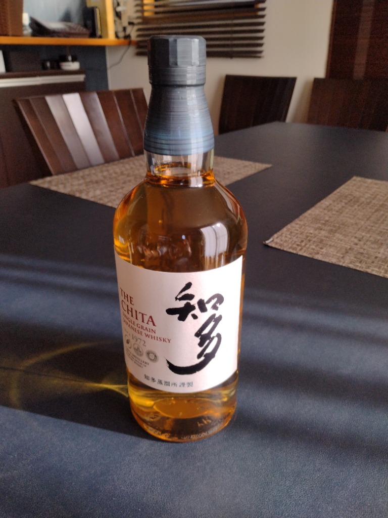 サントリー - ウイスキー 知多 シングルグレーン 700ml 43度 サントリー 知多蒸溜所 まとめ4本セット 一部ラベルシミ・汚れあり 【新品】 42409K220 ウイスキー サントリーシングルグレーンウイスキー 知多 43度