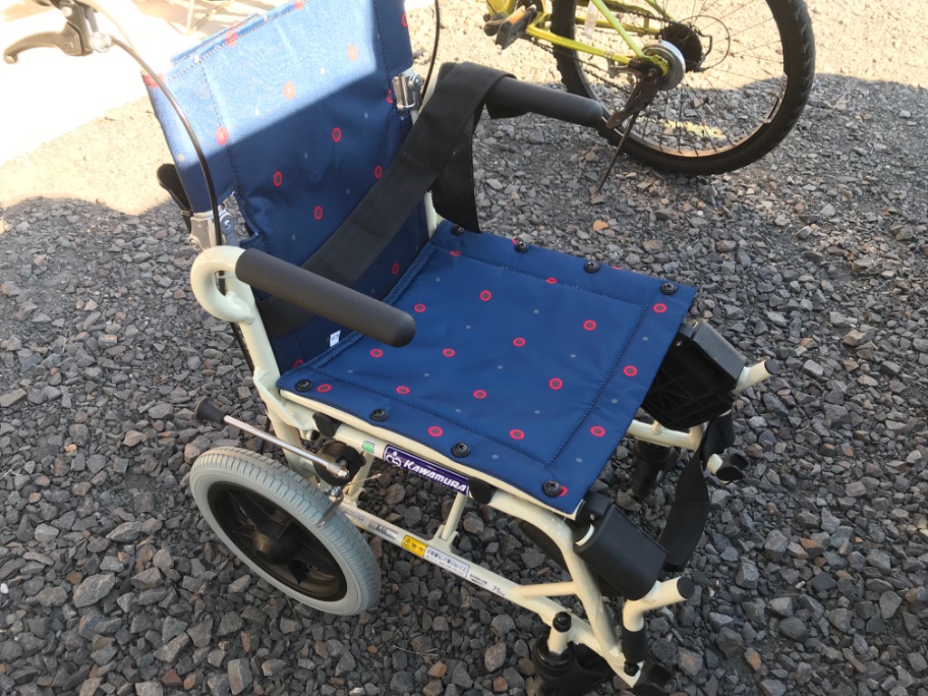 KAWAMURA 折り畳み介助用車椅子！軽い！ネイビー手渡しなら3000