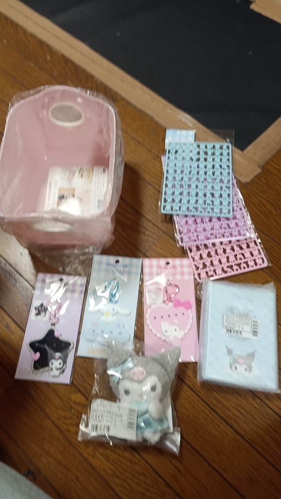 入手困難♡日焼けキティ ギャルキティ やわらかミニバケツ 4個セット 入手困難♡日焼けキティ ギャルキティ やわらかミニバケツ 4個セット