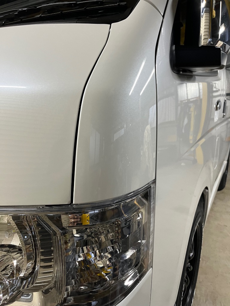 フェガーリ ハイエース 200系 交換タイプ スチール製 コーナー