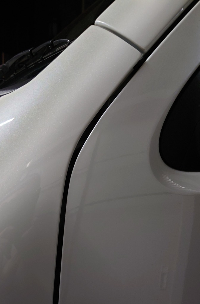 フェガーリ ハイエース 200系 交換タイプ スチール製 コーナー パネル