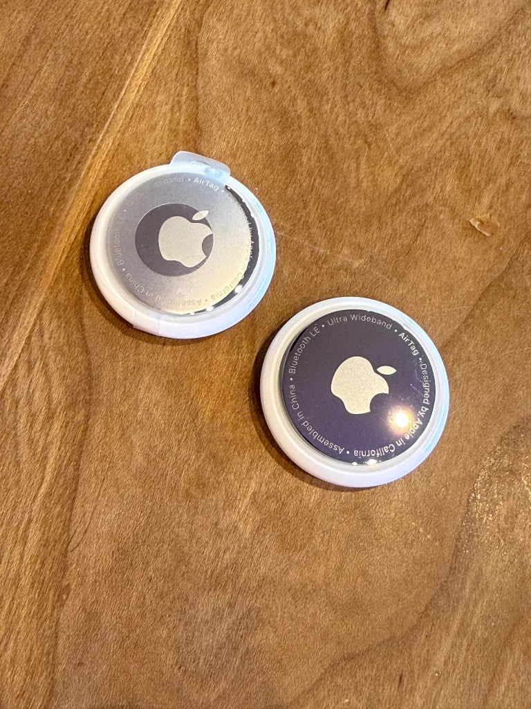 楽天市場】最安値挑戦中 AirTag 2個 セット Apple エアタグ