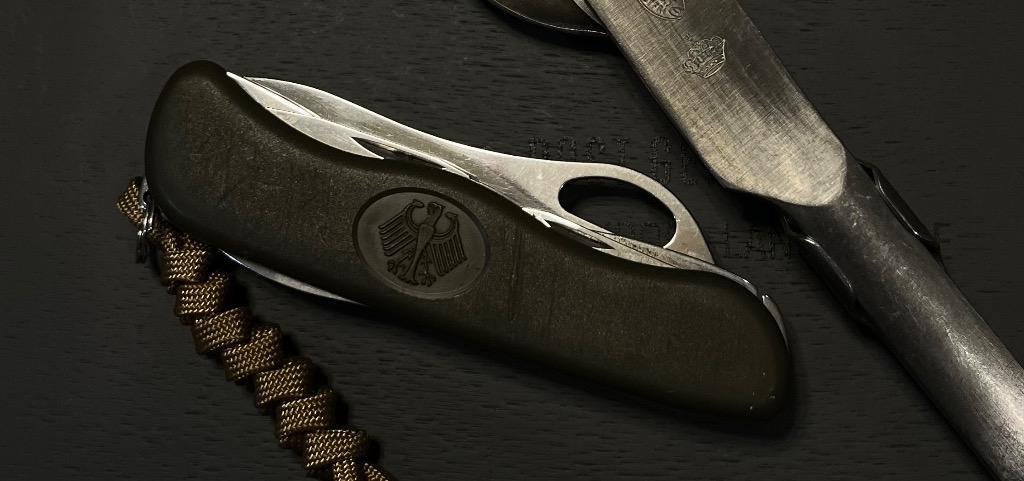 ドイツ軍 アーミーナイフ VICTORINOX ビクトリノックス オリーブ USED