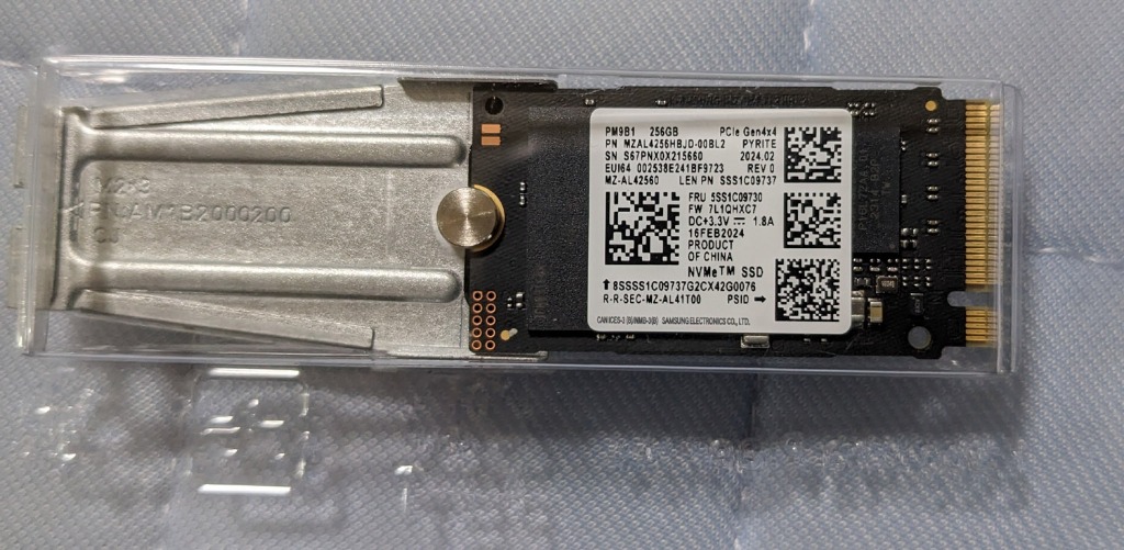 SK hynix NVMe 256GB 2242 M.2 PCIe SSD SAMSUNG Western