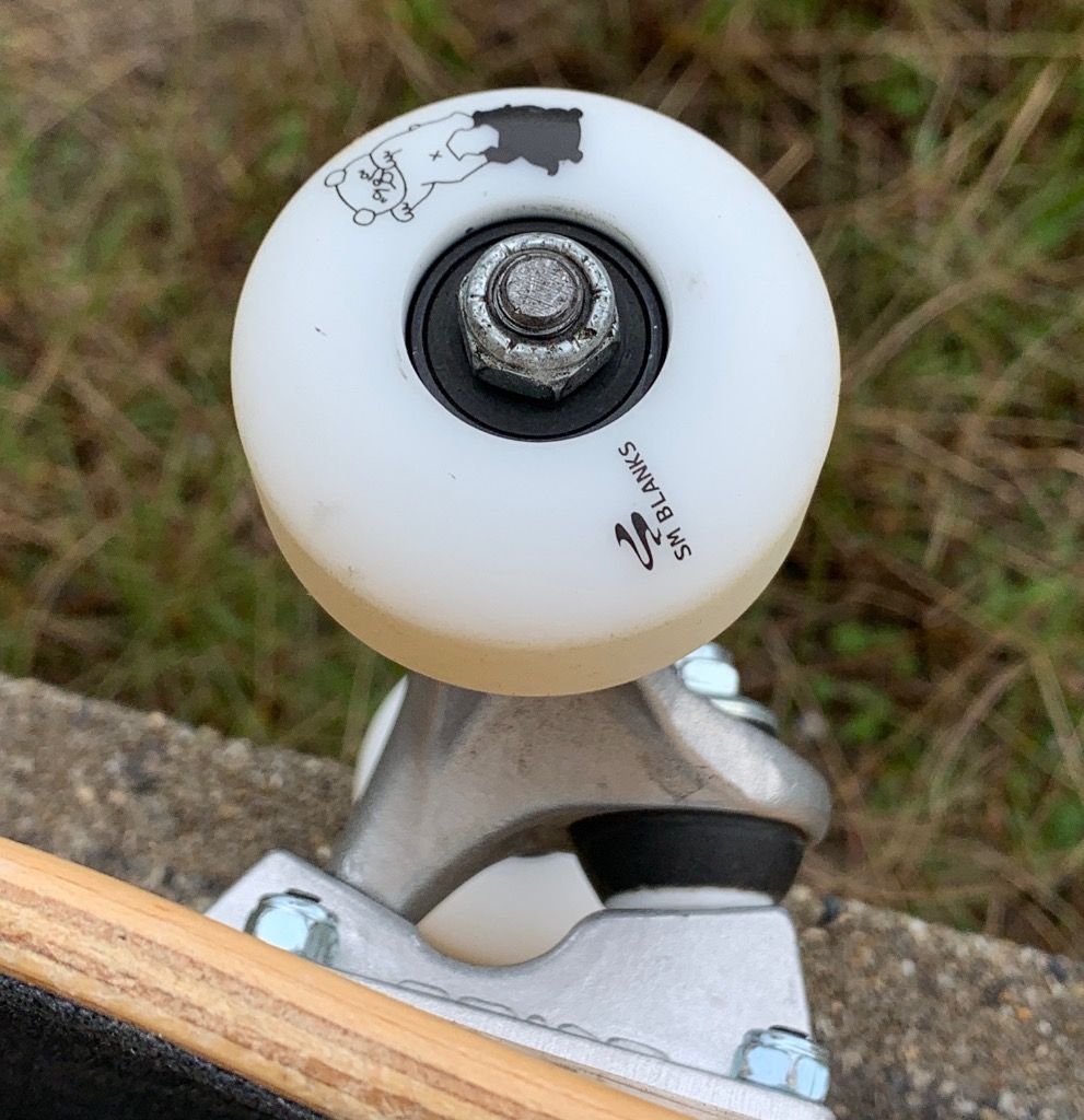 ☆日焼けがある事があります☆//滑走音を気にする方に// 52mm