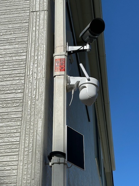 SecuSTATION 防犯カメラ 屋外 家庭用 ソーラー 防犯灯