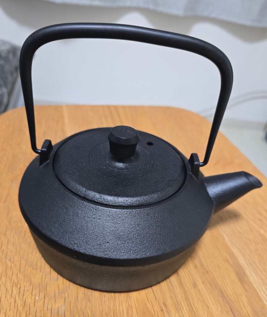 鉄瓶③　南部鉄器　南部筋目　霞 楽天市場】南部鉄瓶 南部鉄器 鉄瓶 日本製 直火 5型新アラレ