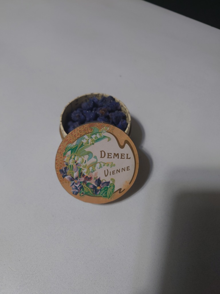 皇妃エリザベートが愛したお菓子 人気 スイーツ お菓子 デメル