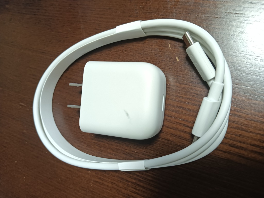 IQOSアダプター 送料無料 USB充電器 ACパワーアダプター IQOSやスマホ用 - メルカリ