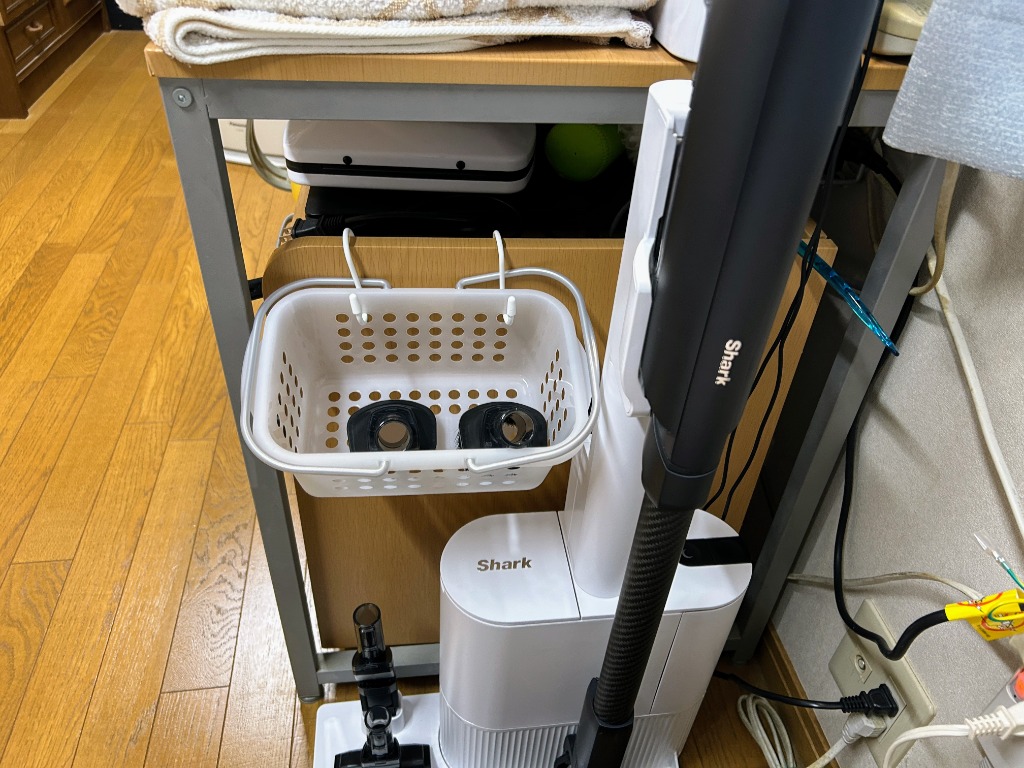 Shark EVOPOWER SYSTEM iQ + ブラシセット新品未使用 Shark シャーク 掃除機 スティック コードレス EVOPOWER SYSTEM