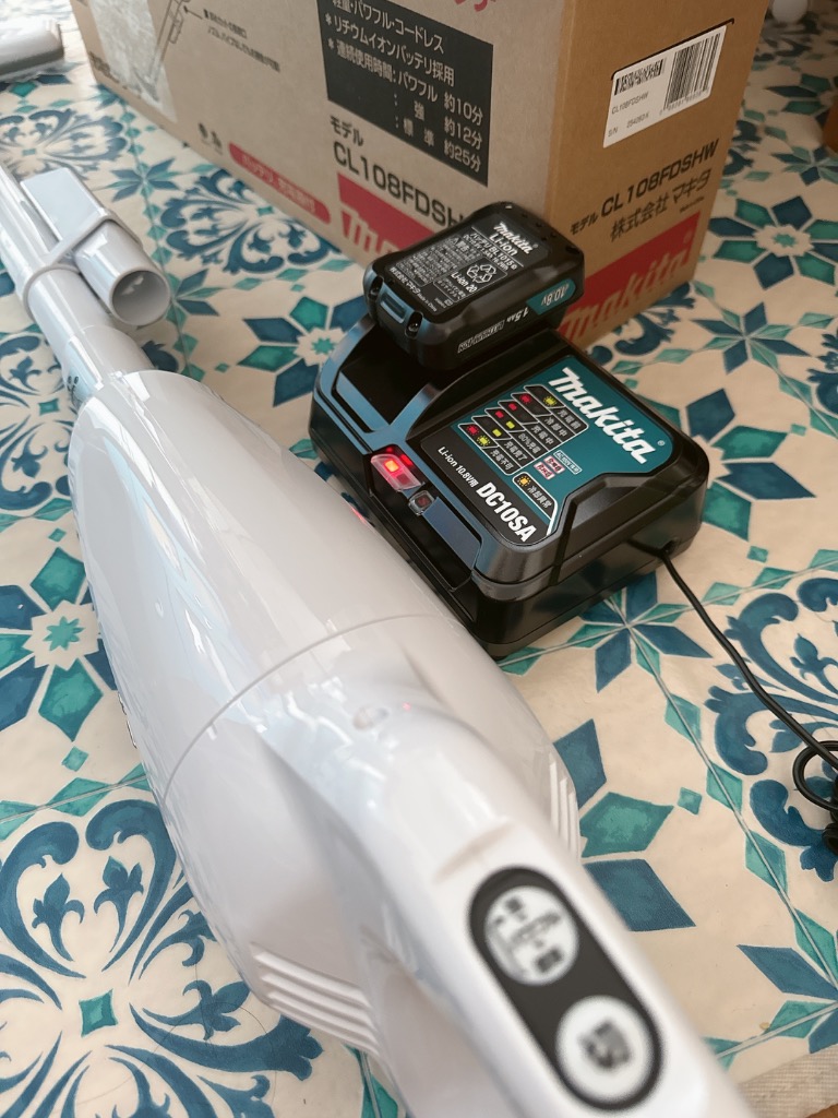 マキタ CL108FDSHW 充電式クリーナー(掃除機)(カプセル式+