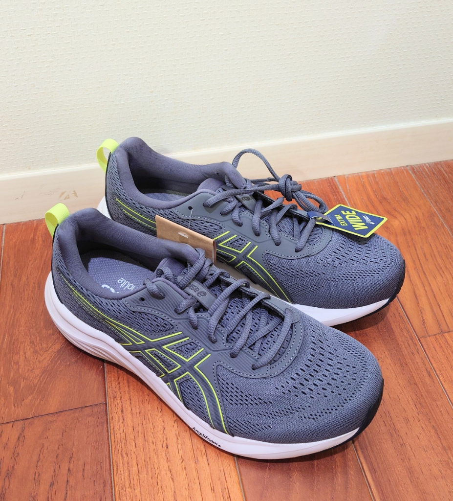 アシックス ASICS ランニングシューズ アシックス スニーカー 1011B882