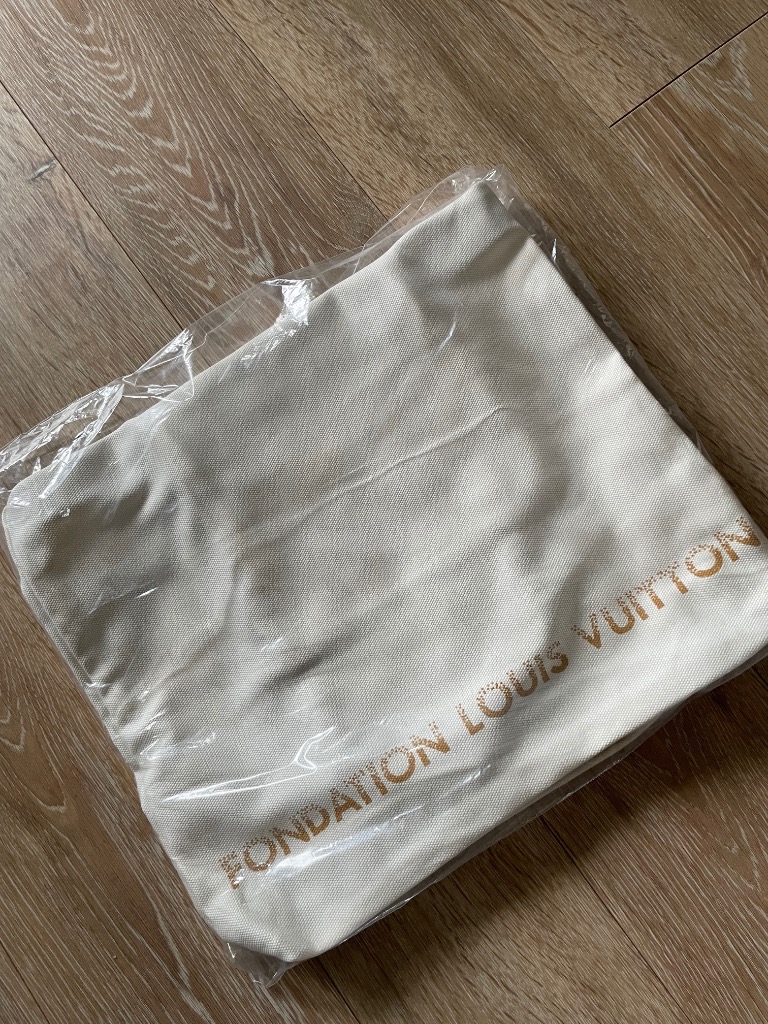 LOUIS VUITTON（ルイ・ヴィトン） Fondation Louis Vuitton フォンダ