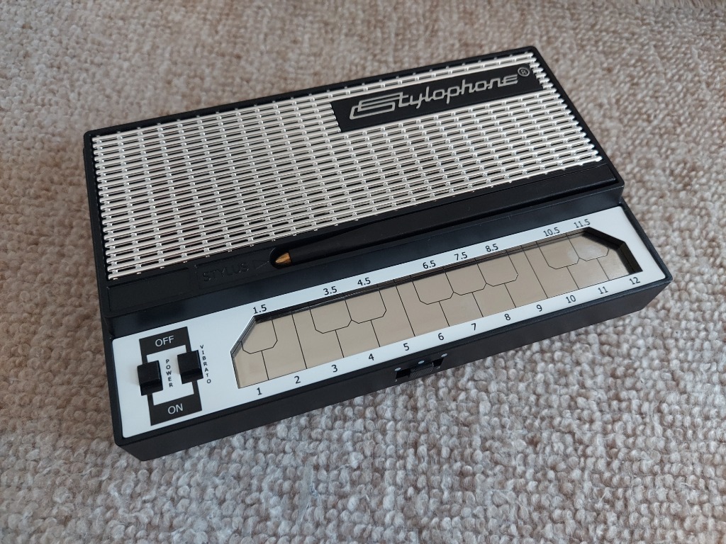 Stylophone スタイロフォン S-1 シンセサイザー アナログシンセサイザー : 0127-5392 : Shopie Wolf - 通販 -  Yahoo!ショッピング